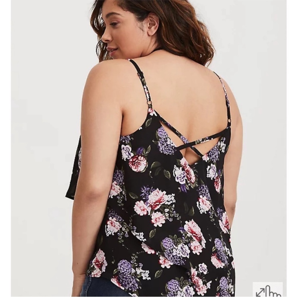 Torrid size 3 Black Floral Pattern Handkerchief Camisole - Picture 5 of 9